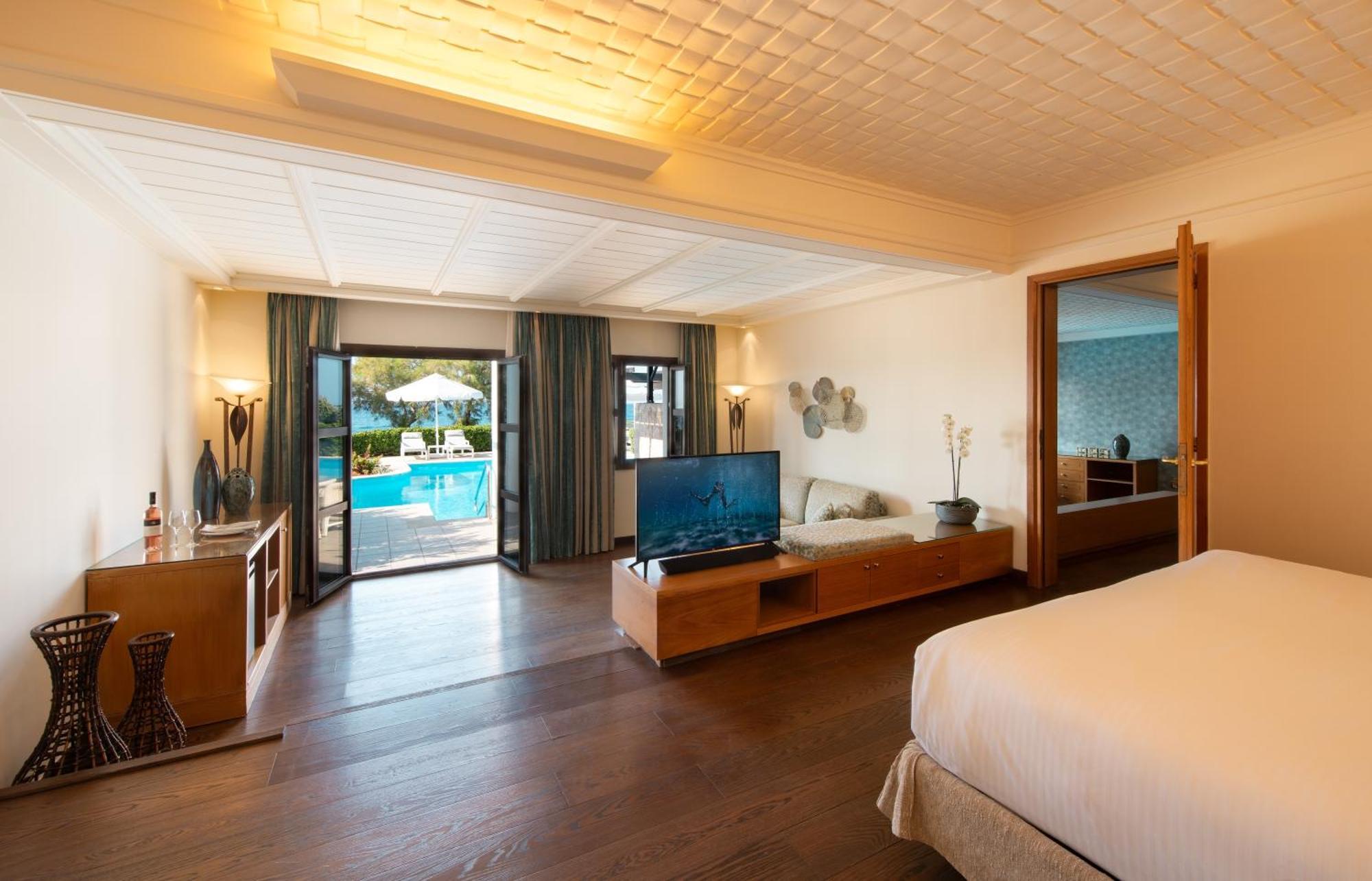 Mitsis Royal Mare Hotel Hersonissos  Exterior foto